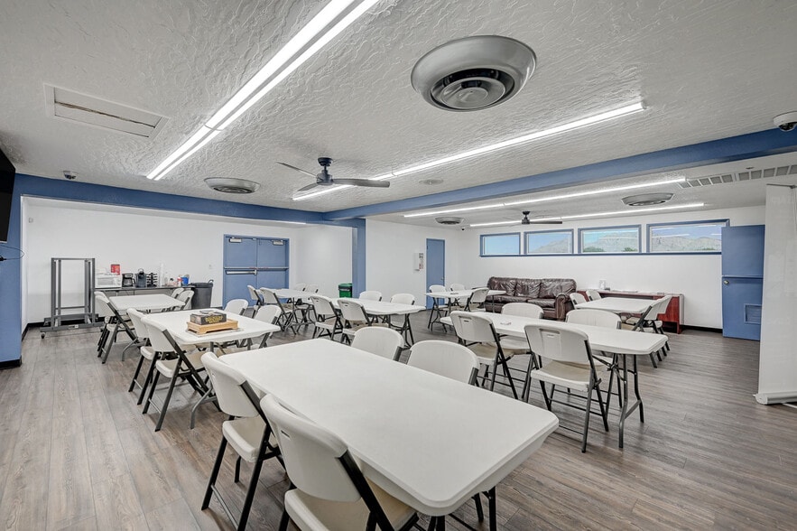 More Photos Of 100 Shiloah Dr, Las Vegas Religious Facility For Sale