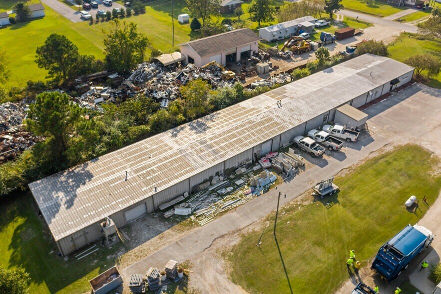 More Photos Of 120 Leslie Ln, Swansboro Industrial For Sale