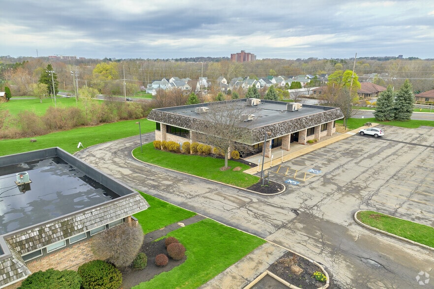 More Photos Of 2225-2275 S Clinton Ave, Rochester Medical For Lease