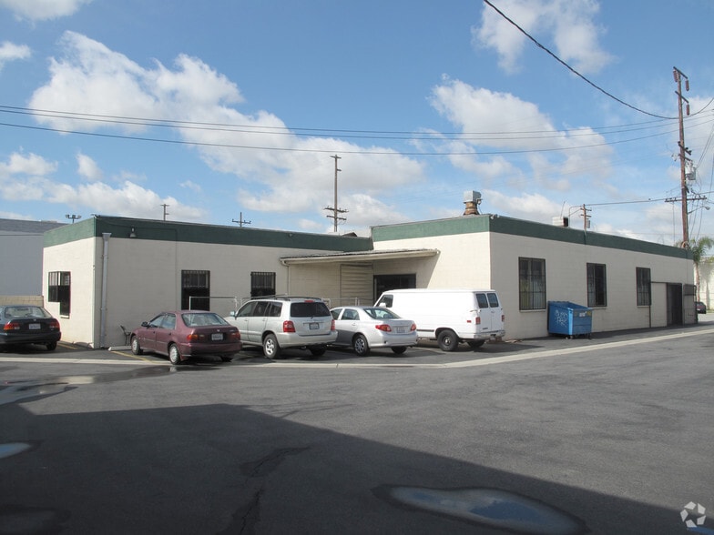 More Photos Of 428 S Palm Ave, Alhambra Warehouse For Lease
