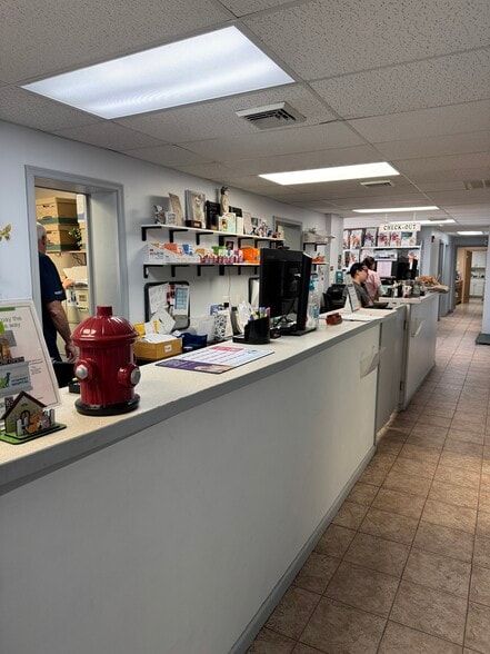 More Photos Of 1173 Route 9 S, Cape May Court House Office For Sale