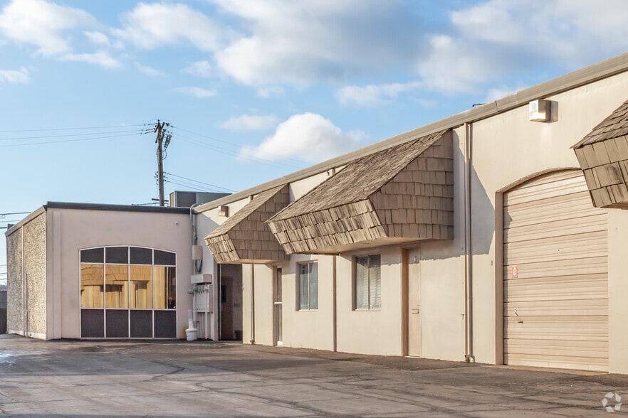 More Photos Of 4878 Pasadena Ave, Sacramento Warehouse For Lease