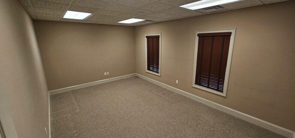 More Photos Of 1900 Pennsylvania Ave, McDonough Office For Lease