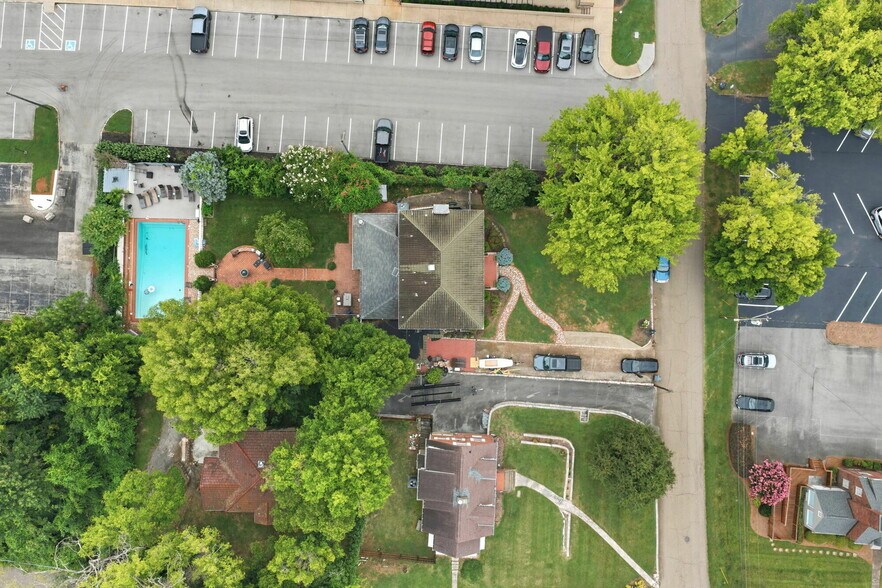 More Photos Of 2715 Sullins St, Knoxville Apartments For Sale