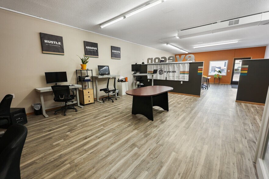 More Photos Of 20 S 32nd Ave S, Saint Cloud Office For Sale