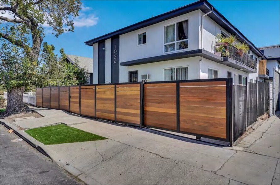 Primary Photo Of 1026 N Hudson Ave, Los Angeles Apartments For Sale