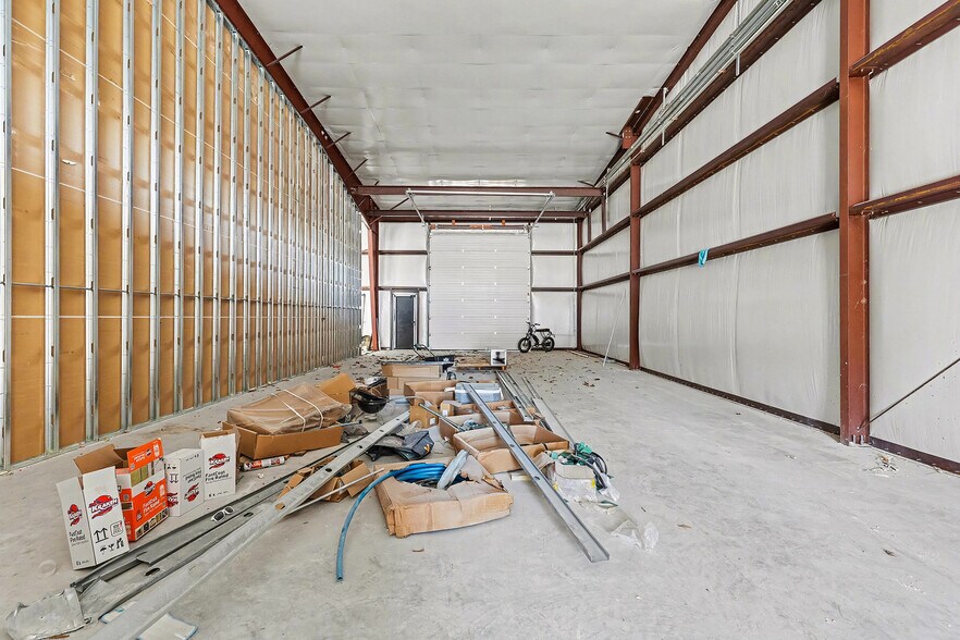 More Photos Of 3406 Shannon Park Dr, Fredericksburg Warehouse For Sale