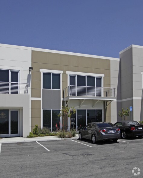 More Photos Of 28368 Constellation Rd, Valencia Warehouse For Sale