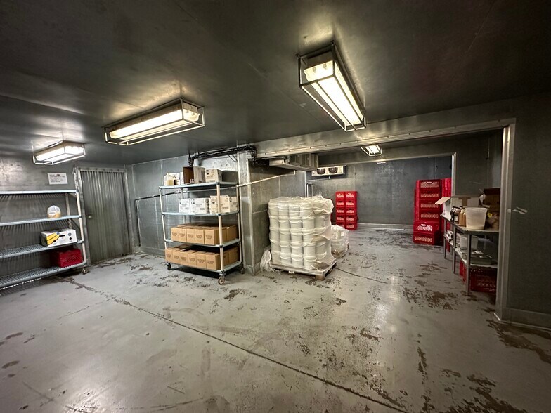 More Photos Of 1701 1st St, San Fernando Food Processing For Lease