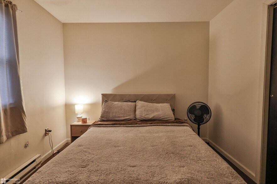 More Photos Of 34 N 21st St, Easton Apartments For Sale