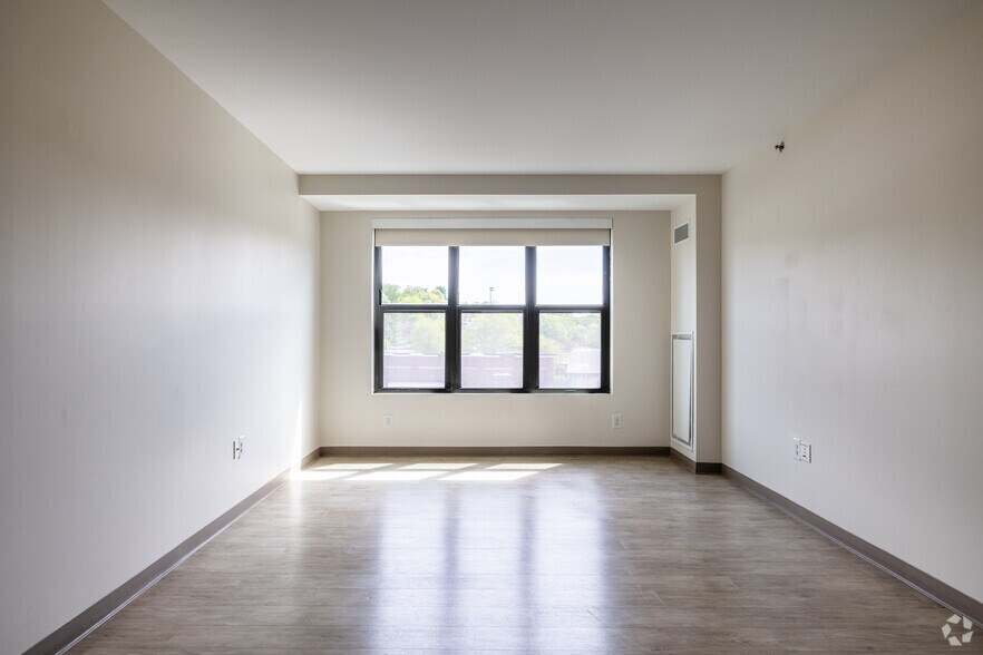 More Photos Of 3607 Washington St, Jamaica Plain Coworking Space