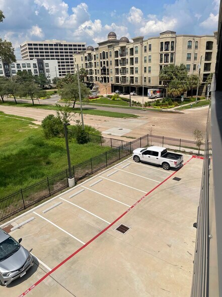 More Photos Of 4455 N Braeswood Blvd, Houston Medical For Lease