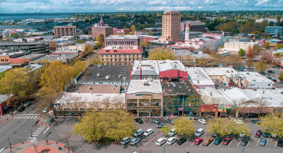More Photos Of 1411 Railroad Ave, Bellingham Storefront For Lease