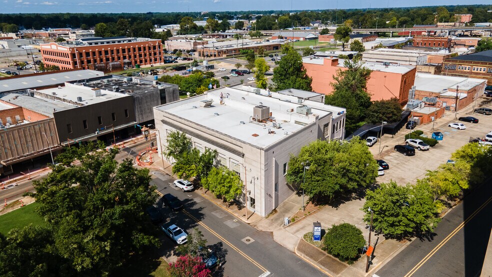 More Photos Of , Monroe Unknown For Sale