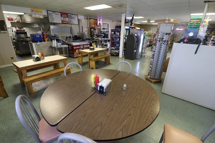 More Photos Of 2550 Parks Mill Rd, Buckhead Service Station For Sale