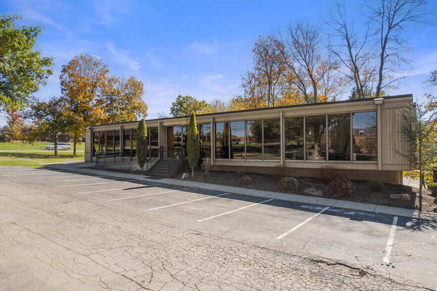 More Photos Of 11 Mayview Rd, Bridgeville Office For Sale