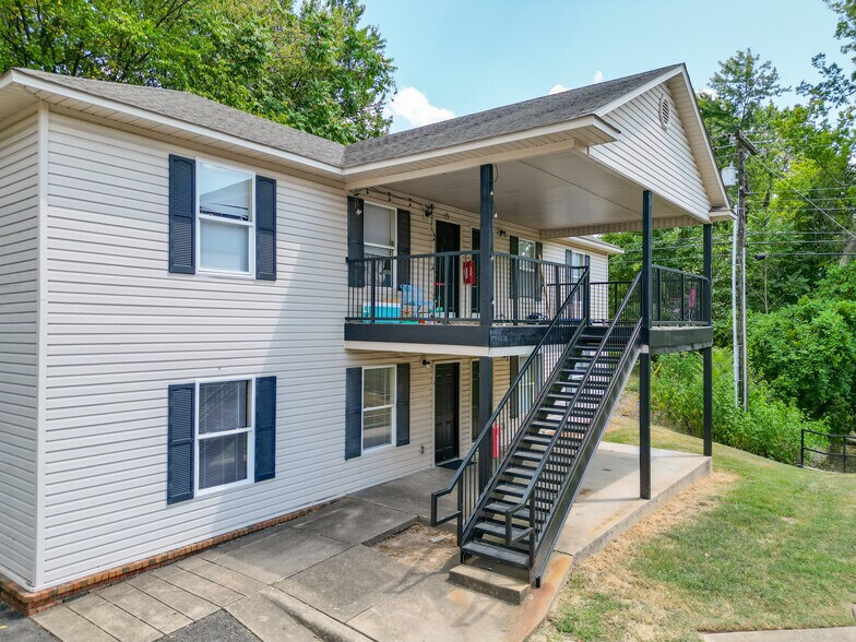 More Photos Of 1900 S Z St, Fort Smith Apartments For Sale