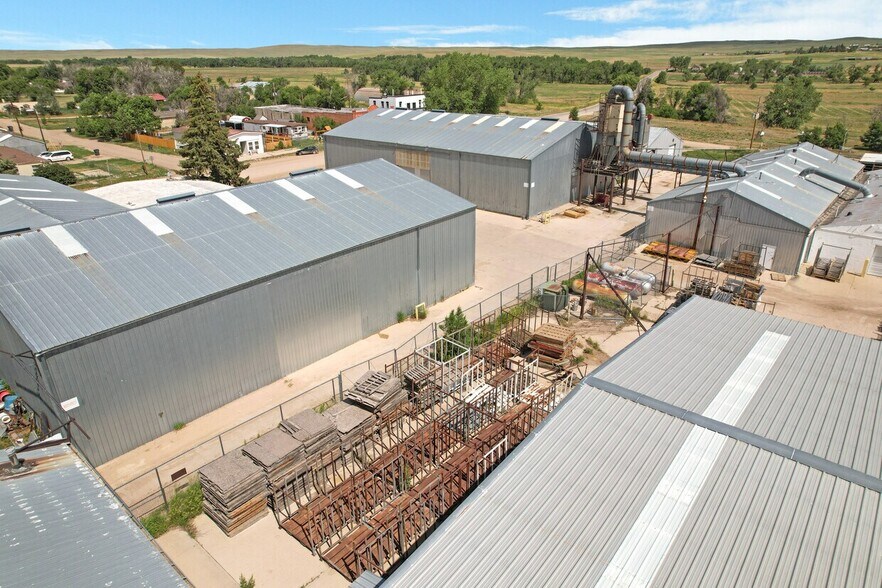 More Photos Of 200 Sioux Ave, Simla Manufacturing For Sale