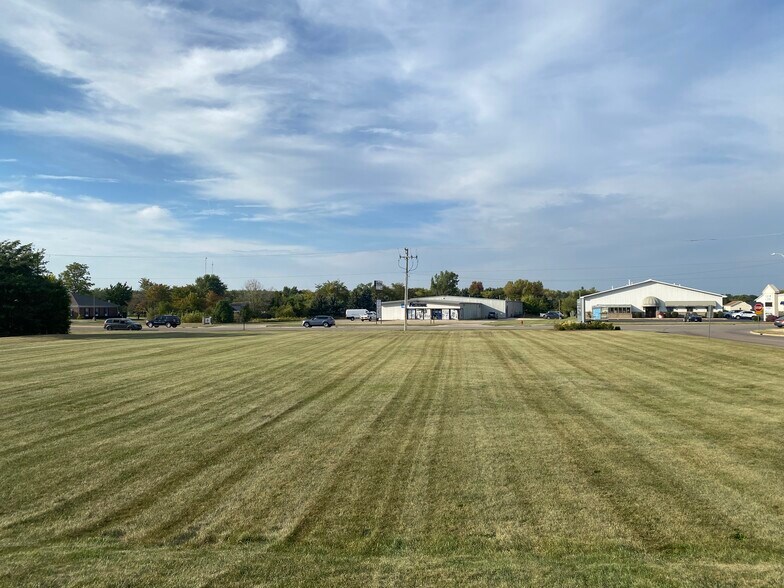 More Photos Of Gateway Drive, Sycamore Land For Sale