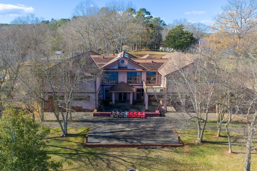 More Photos Of 6692 Valwood Rd, Conover Specialty For Sale
