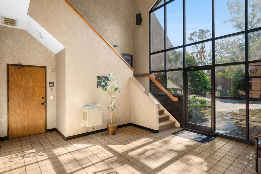 More Photos Of 107 Fountain Brook Cir, Cary Office For Sale