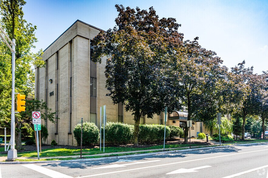 105 Morris Ave, Springfield, NJ 07081 Medical Office For Lease