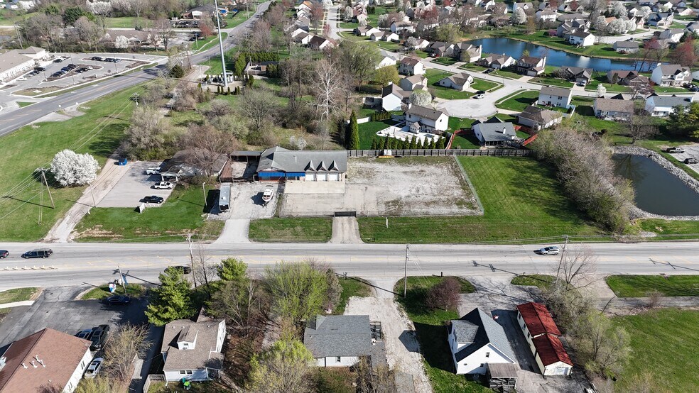 More Photos Of 4978 W Smith Valley Rd, Greenwood Service For Sale