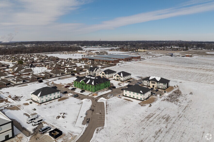 More Photos Of 7631 E 126th St S, Bixby Coworking Space