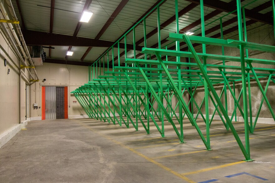 More Photos Of 77110 Harrison St, Thermal Refrigeration Cold Storage For Sale