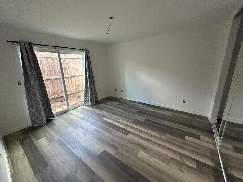 More Photos Of 565 N Beech St, Escondido Apartments For Sale