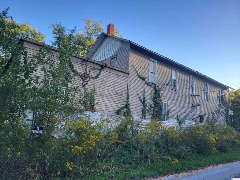 More Photos Of 110 N Main St, Chambersburg Office For Sale