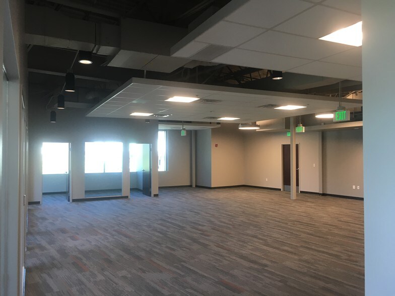 More Photos Of 1435 Garrison St, Lakewood Office For Sale