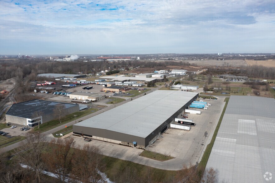 More Photos Of 1005 Reed Dr, Monroe Warehouse For Lease
