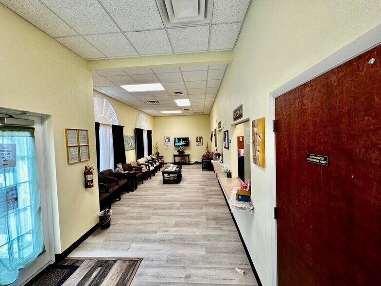 More Photos Of 1019 Harvin Way, Rockledge Medical For Lease