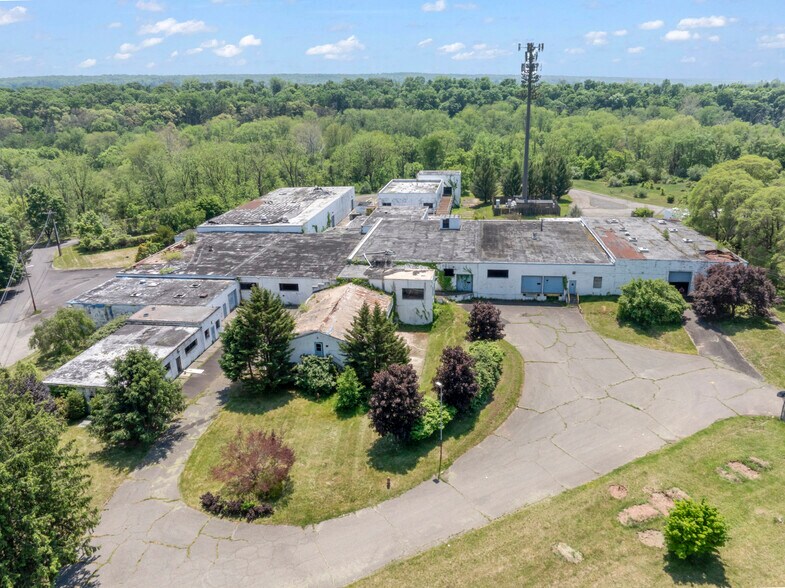 More Photos Of 110 Woodfern Rd, Branchburg Warehouse For Sale