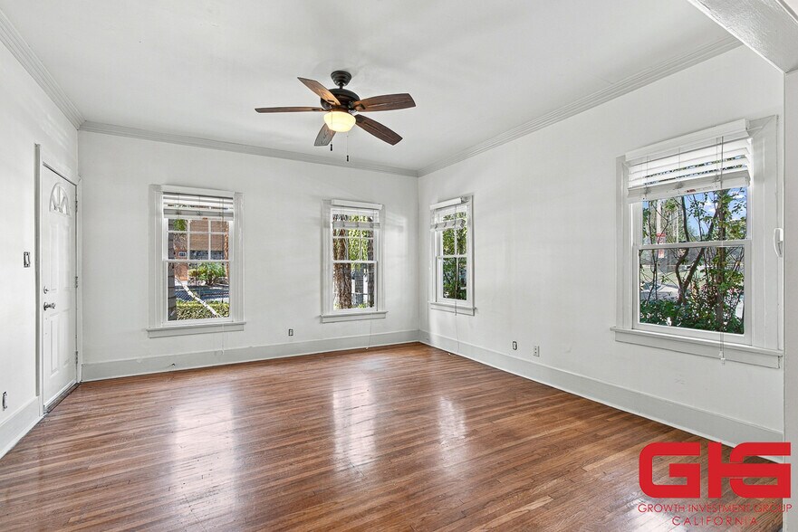 More Photos Of 846 N Harvard Blvd, Los Angeles Apartments For Sale
