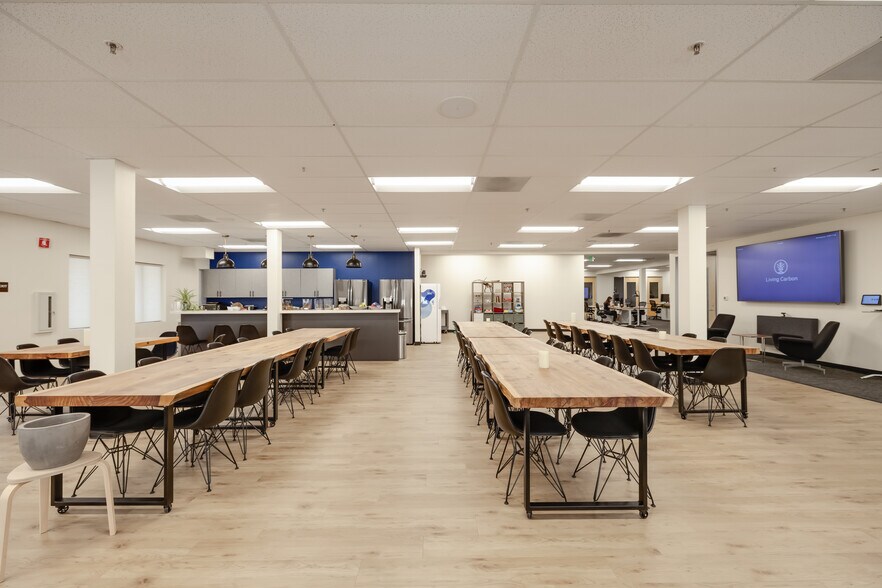 More Photos Of 30780 Santana St, Hayward Research And Development For Lease