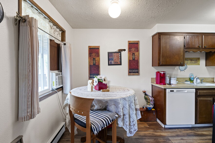 More Photos Of 805-875 Gerth Ave NW, Salem Apartments For Sale