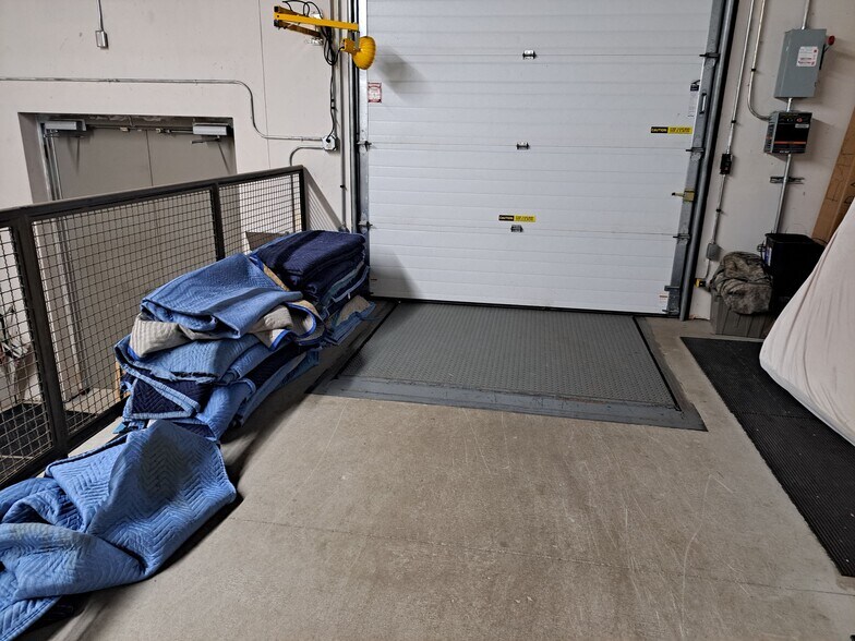 More Photos Of 3023 Milton Ave, Janesville Freestanding For Lease