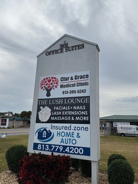 More Photos Of 5739-5749 Gall Blvd, Zephyrhills Medical For Lease