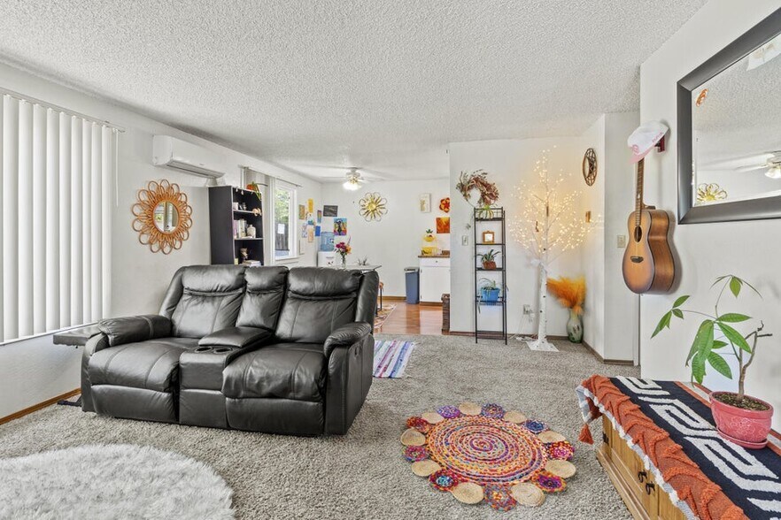 More Photos Of 3001 Juanipero Way, Medford Apartments For Sale