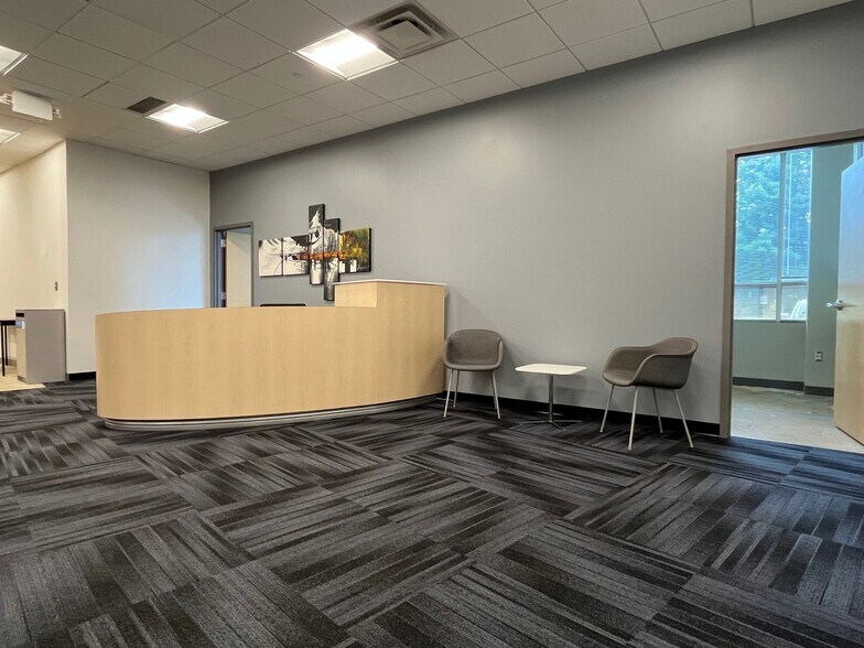 More Photos Of 501 Technology Dr, Canonsburg Office For Lease