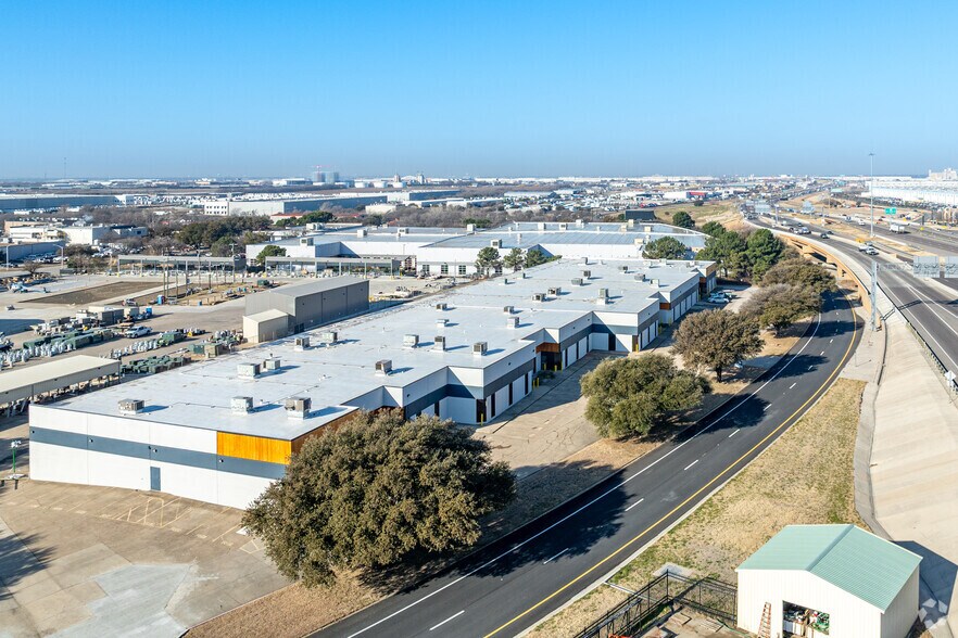 More Photos Of 2500-2536 NE Loop 820, Fort Worth Warehouse For Lease