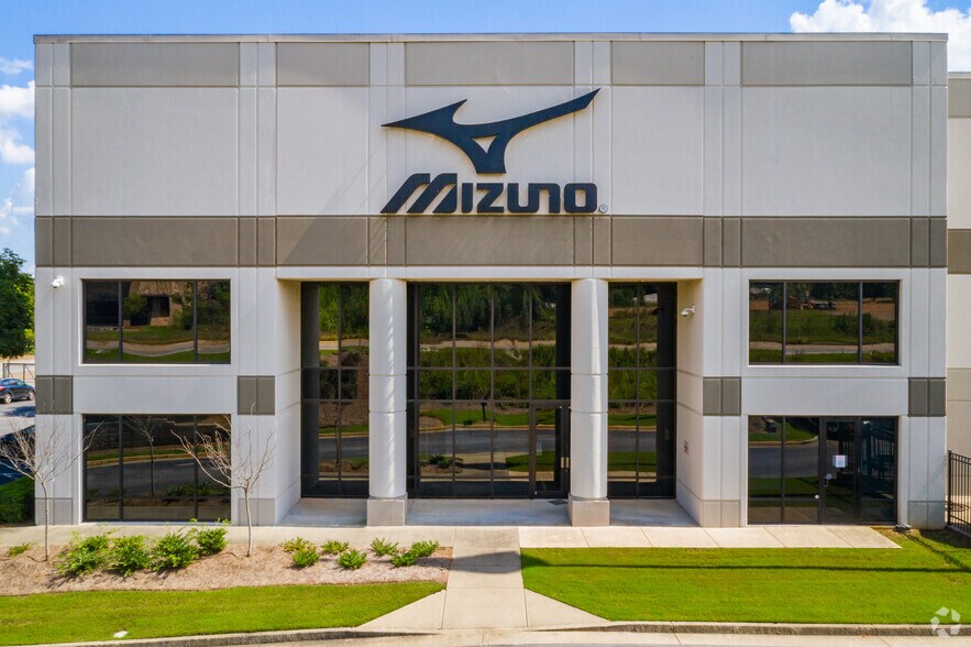 More Photos Of 920 Highway 124, Braselton Distribution For Lease