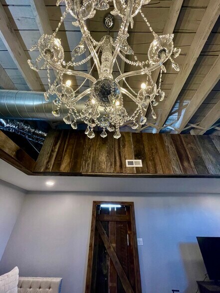 More Photos Of 211 Main St, Irvine Storefront For Sale