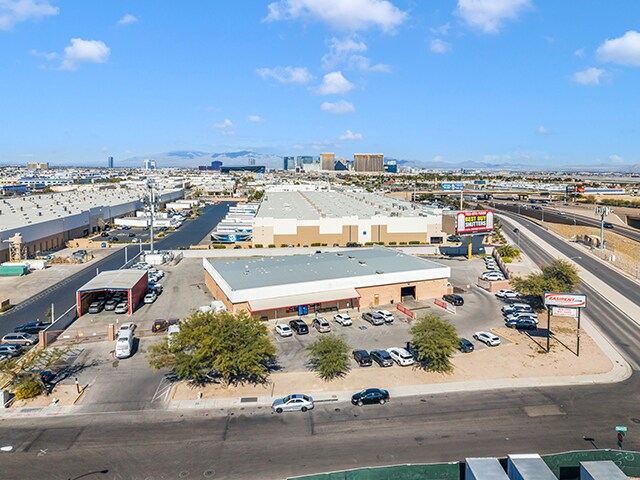 More Photos Of 3176 W Martin Ave, Las Vegas Freestanding For Sale