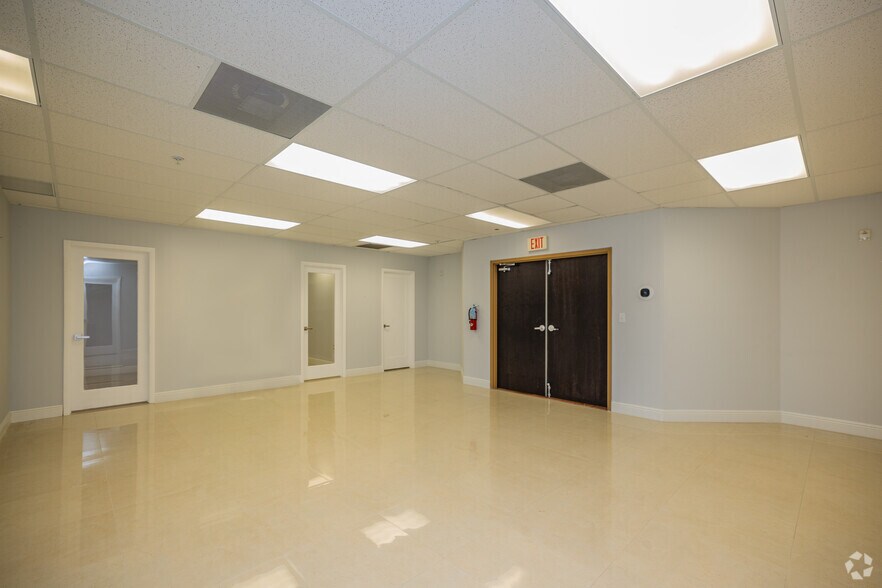 Photo of 1st Floor Ste 104-4