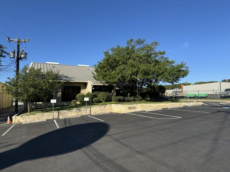 Primary Photo Of 28615 W Interstate 10, Boerne Office For Lease