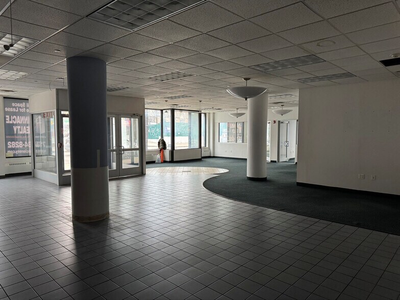 More Photos Of 6401 Grand Ave, Maspeth Apartments For Lease