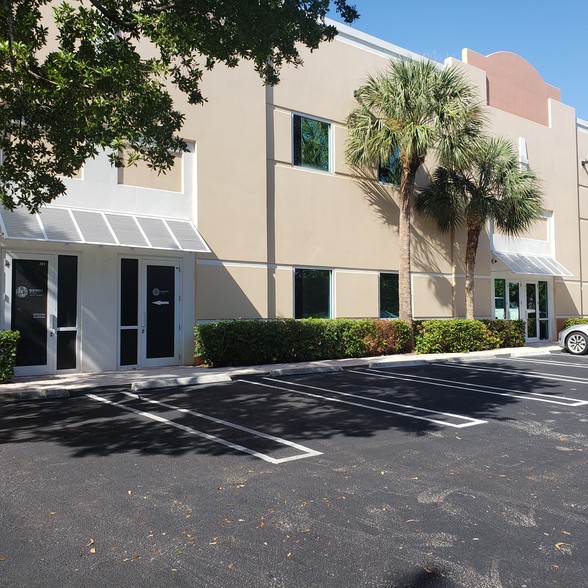 More Photos Of 601 N Congress Ave, Delray Beach Warehouse For Sale